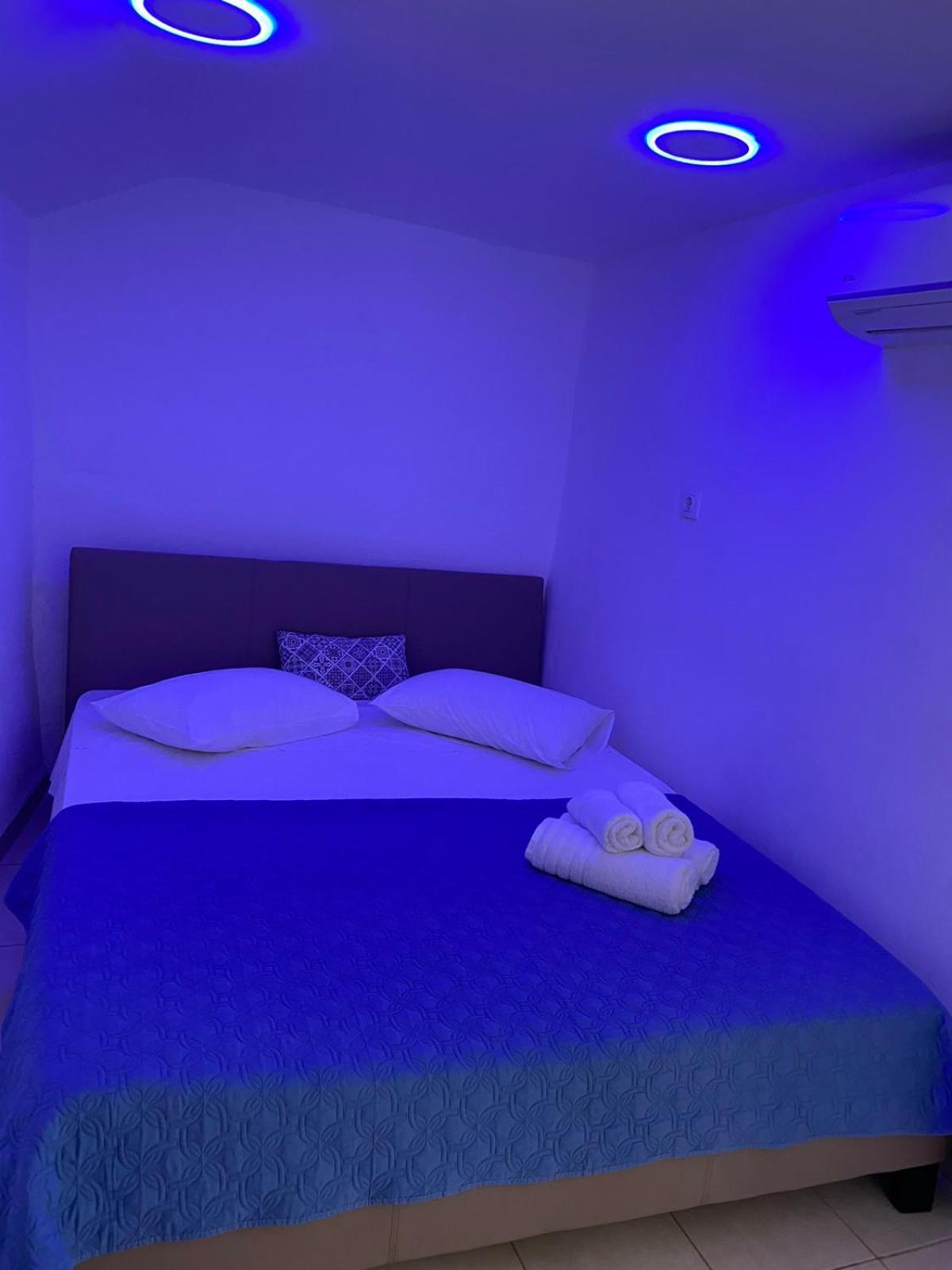 Tolos Budget Rooms Loggos Longós 部屋 写真