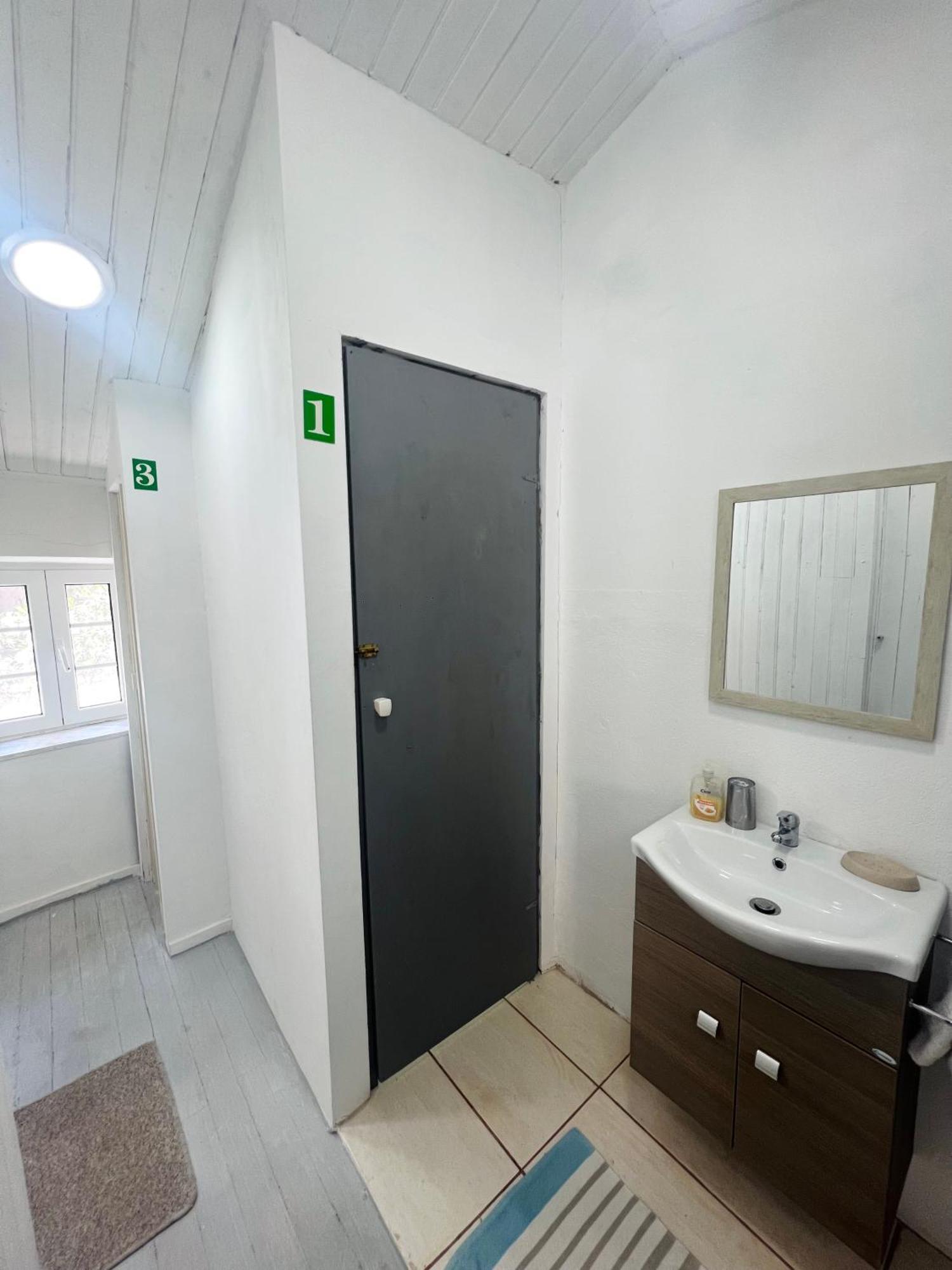 Tolos Budget Rooms Loggos Longós 部屋 写真